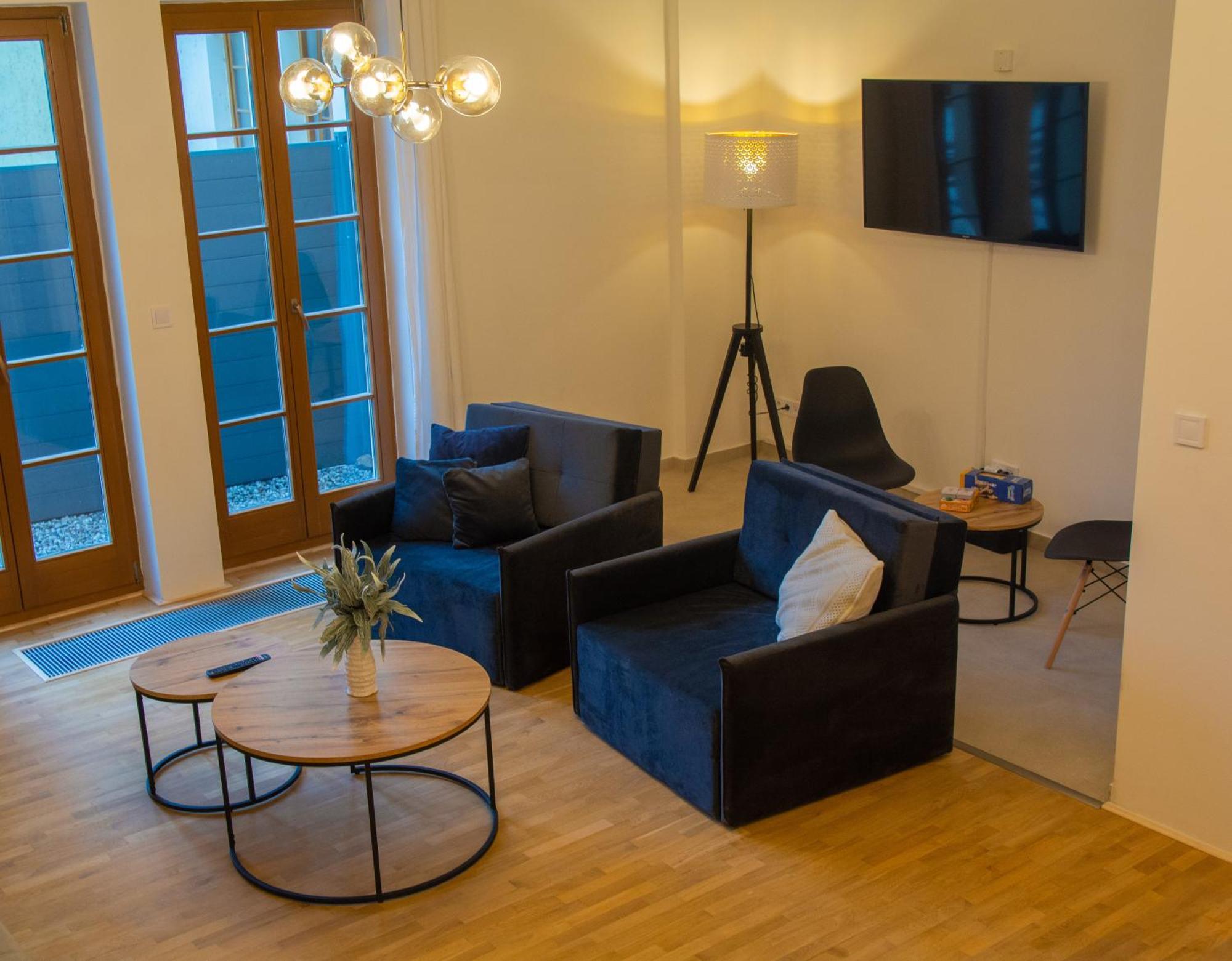 New City Centre Garden Apartment - Central Location Prag Exteriör bild